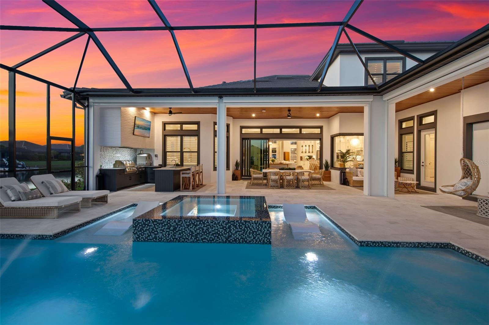 A4667711 Property Photo