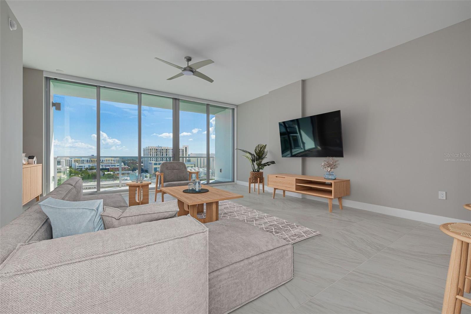 777 3RD AVE N #1106, ST PETERSBURG, FL, 33701