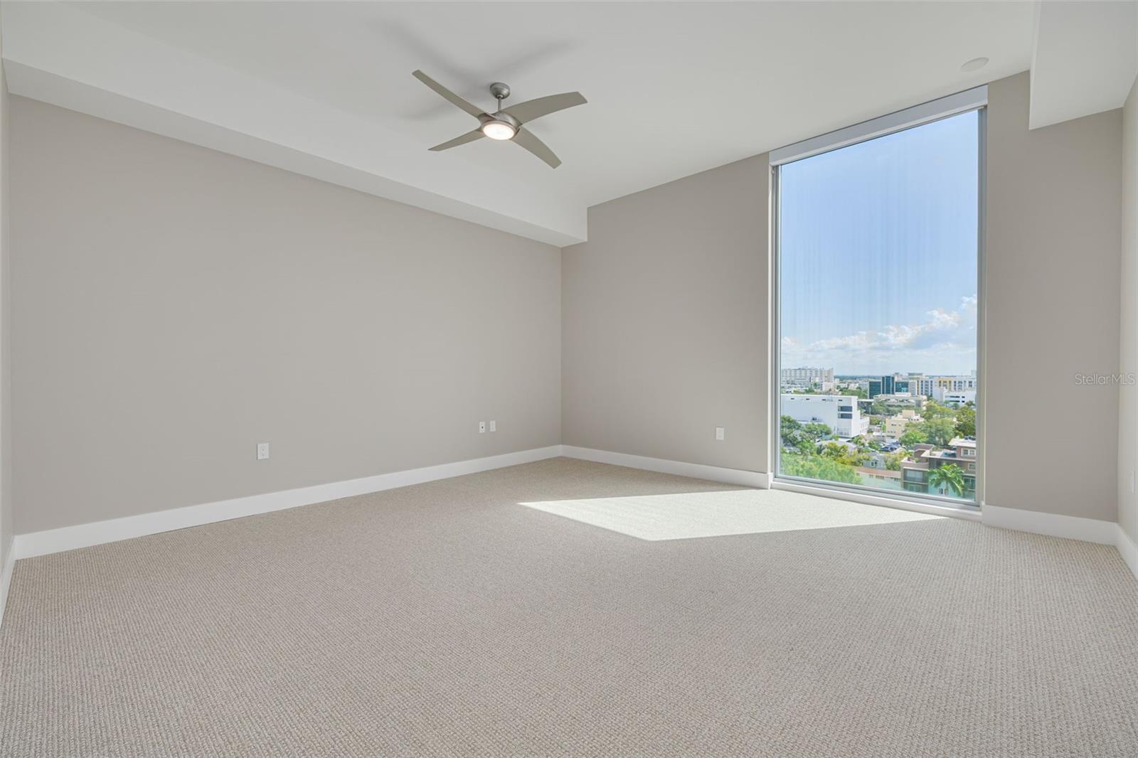 777 3RD AVE N #1106, ST PETERSBURG, FL, 33701