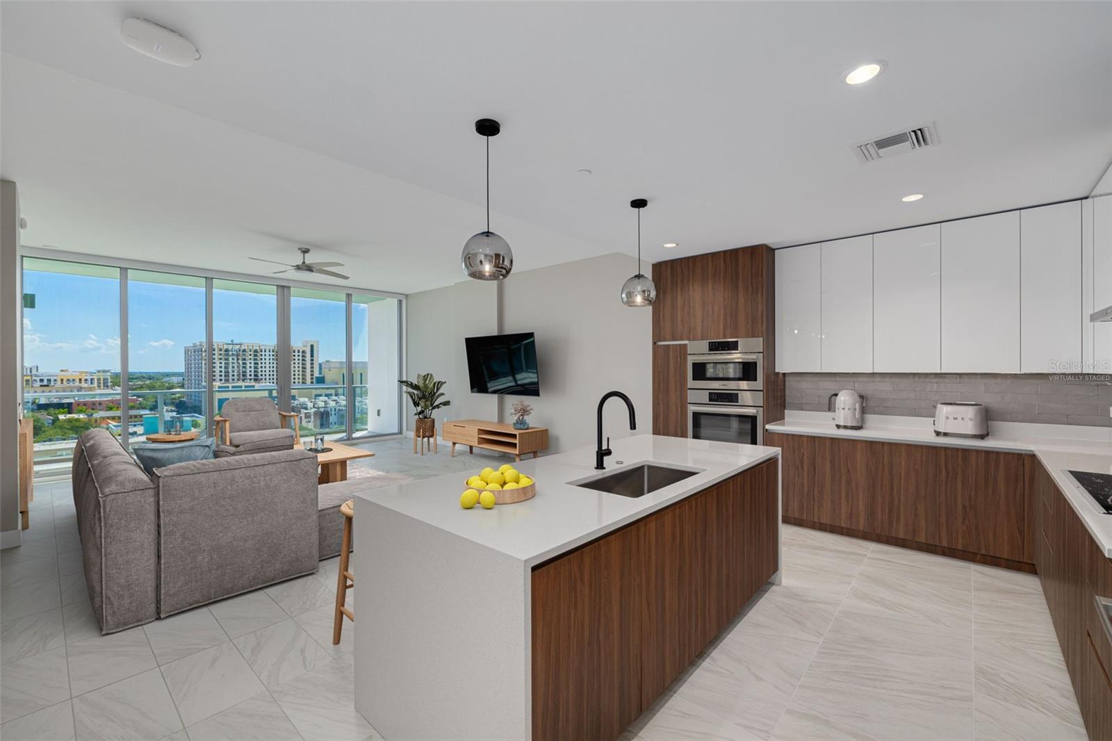 777 3RD AVE N #1106, ST PETERSBURG, FL, 33701