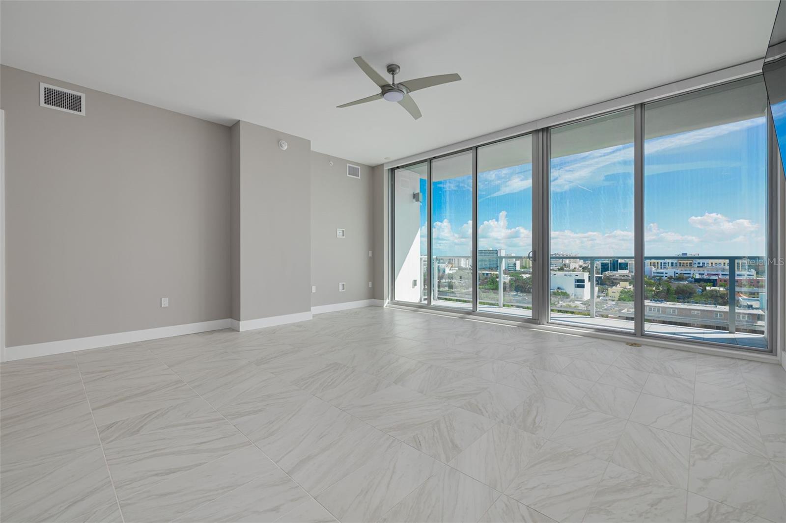 777 3RD AVE N #1106, ST PETERSBURG, FL, 33701