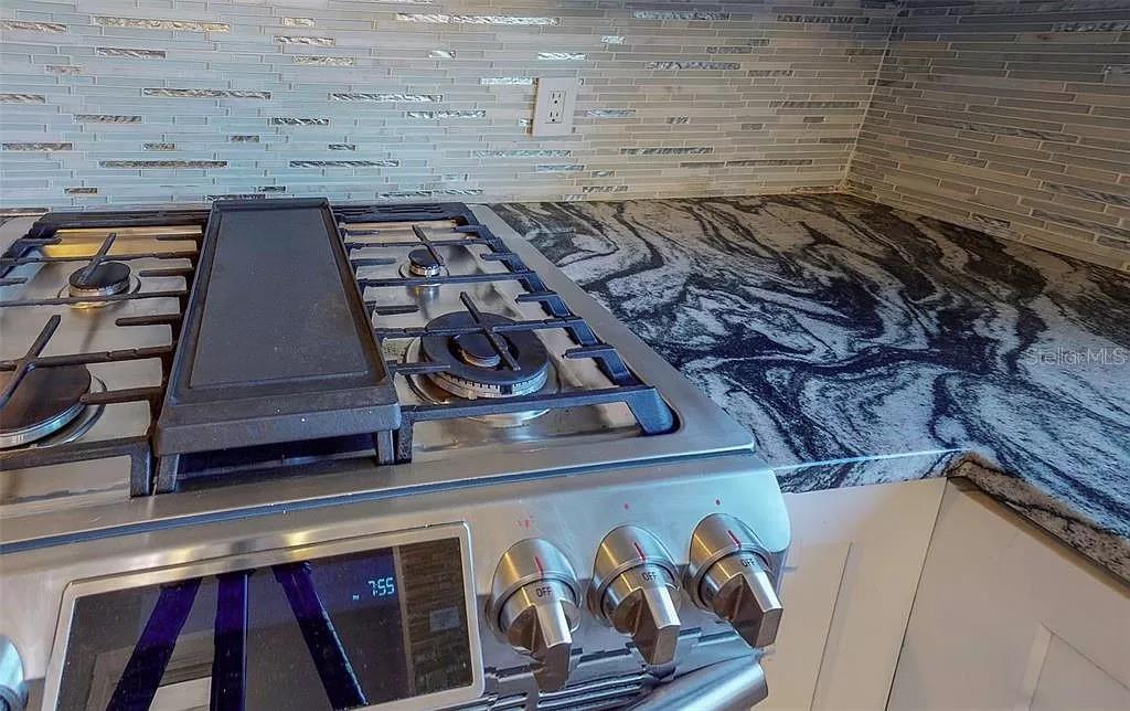 734 15TH ST N, ST PETERSBURG, FL, 33705