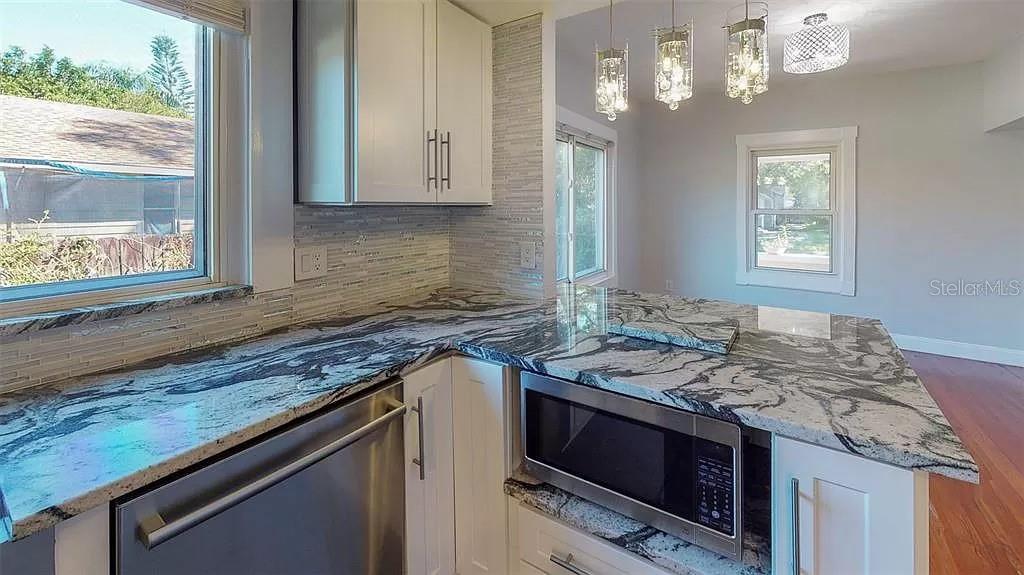 734 15TH ST N, ST PETERSBURG, FL, 33705