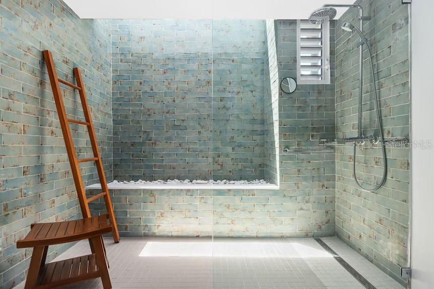 PR9116561 Property Photo