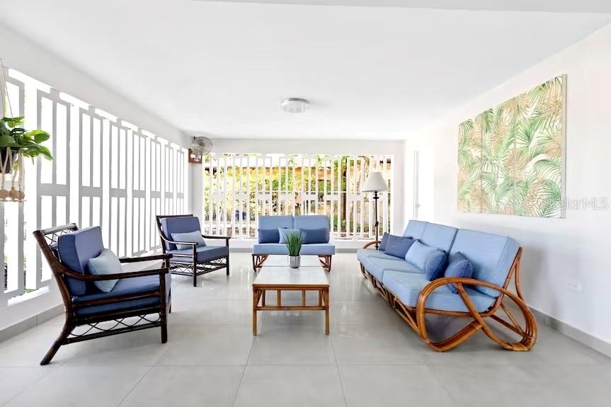 PR9116561 Property Photo