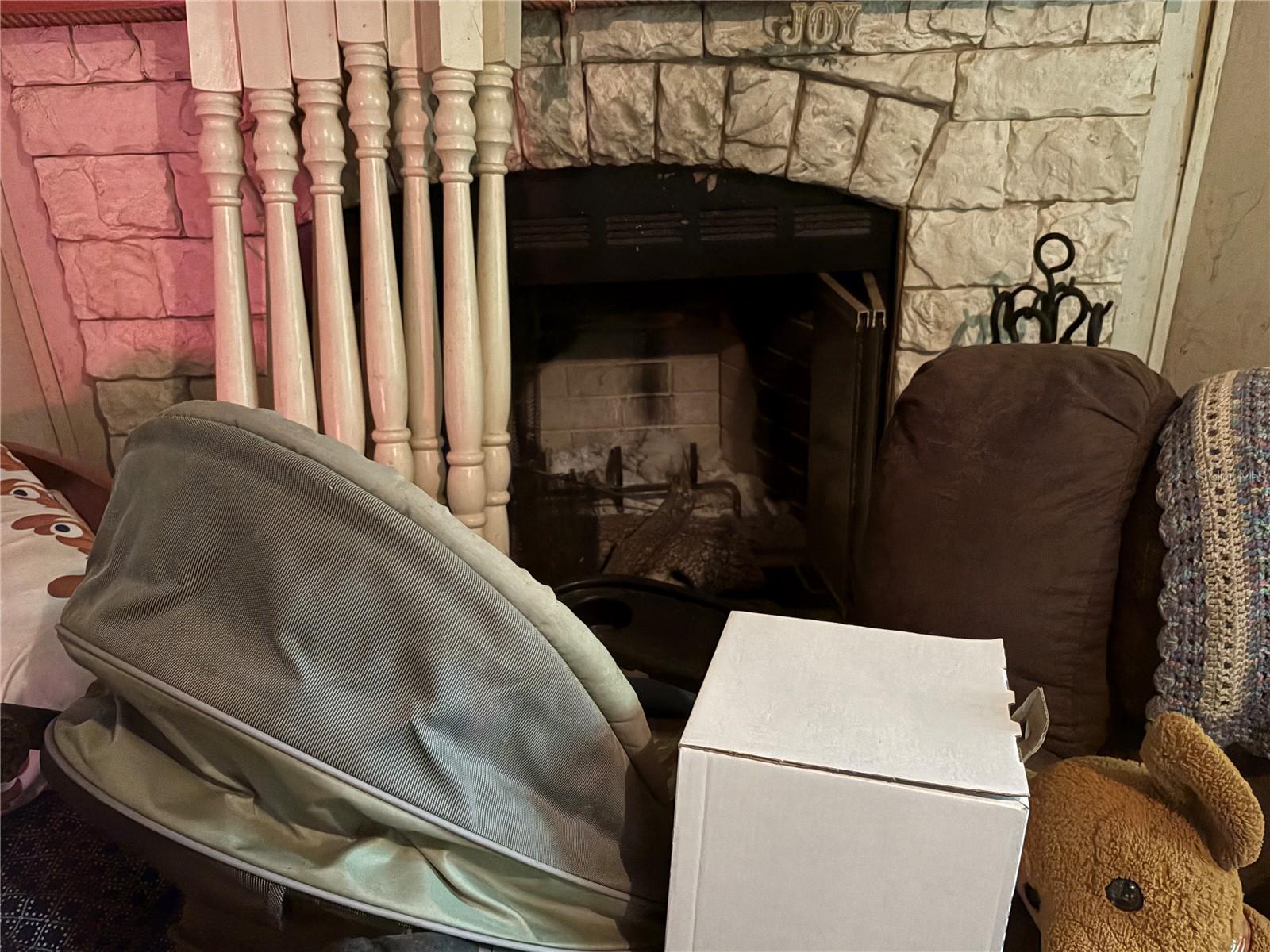 TB8435688 Property Photo