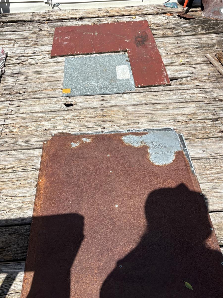 TB8435688 Property Photo