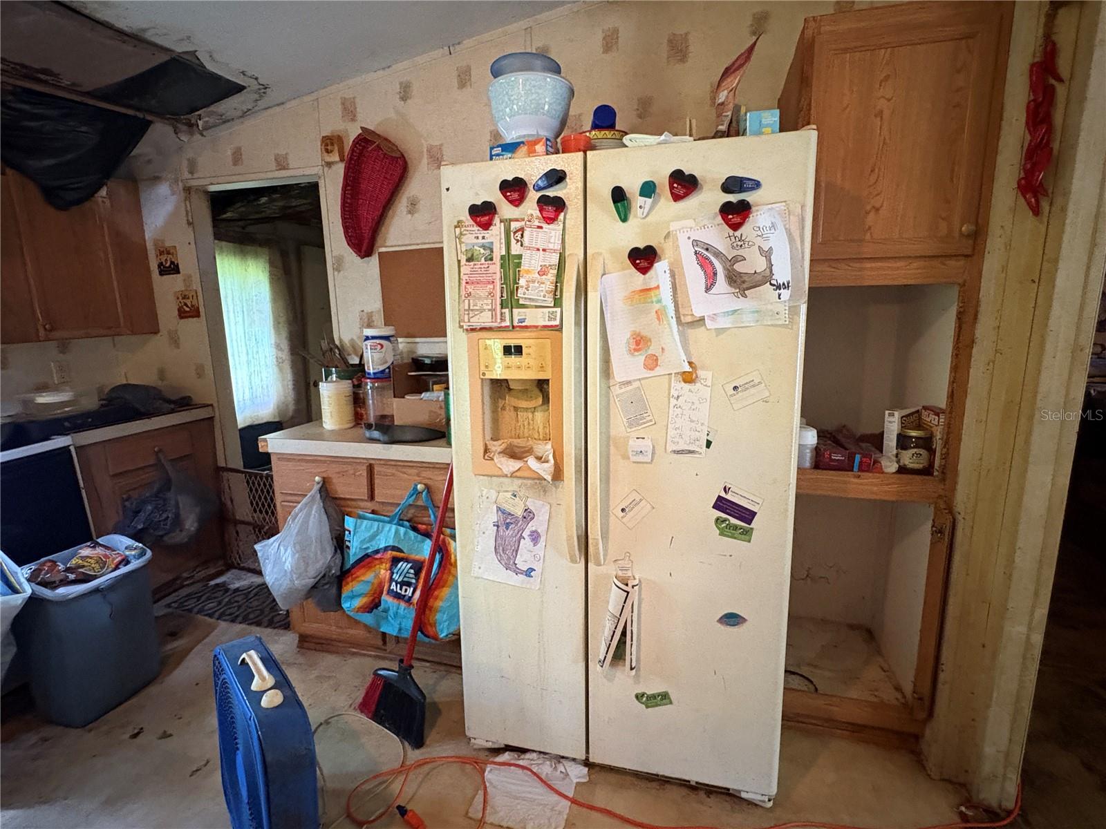 TB8435688 Property Photo