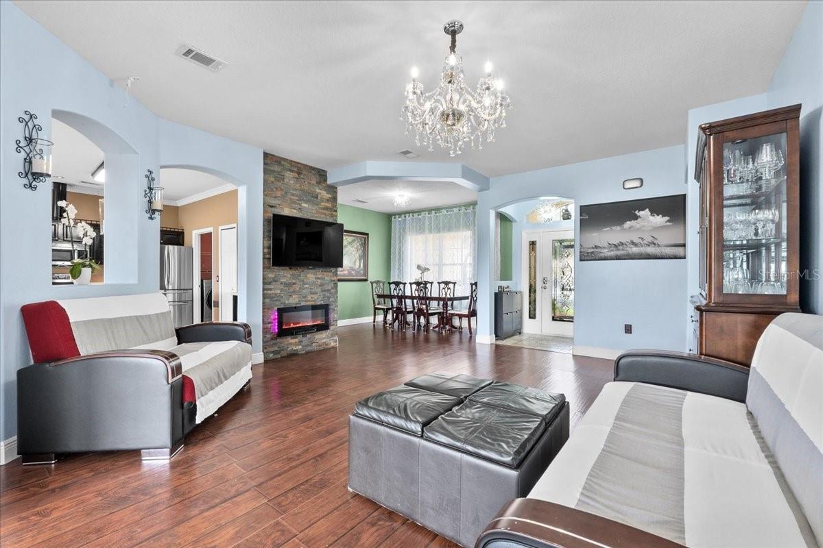 3010 WINDING TRL, KISSIMMEE, FL, 34746