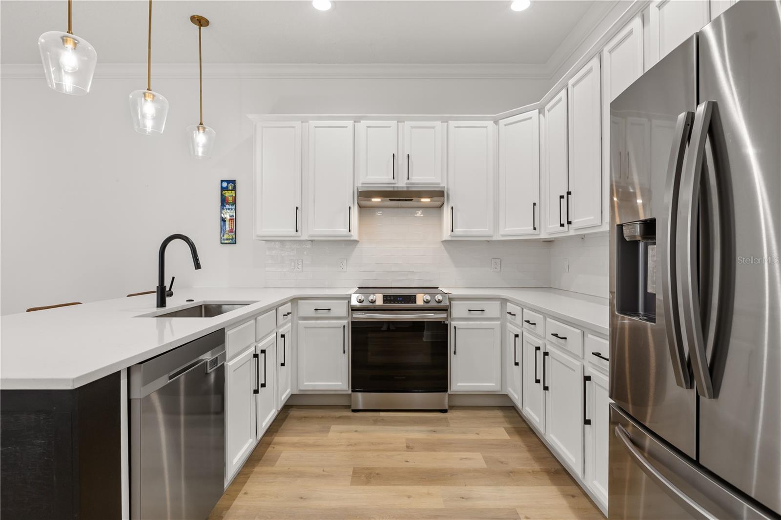 2011 E ESTHER ST, ORLANDO, FL, 32806