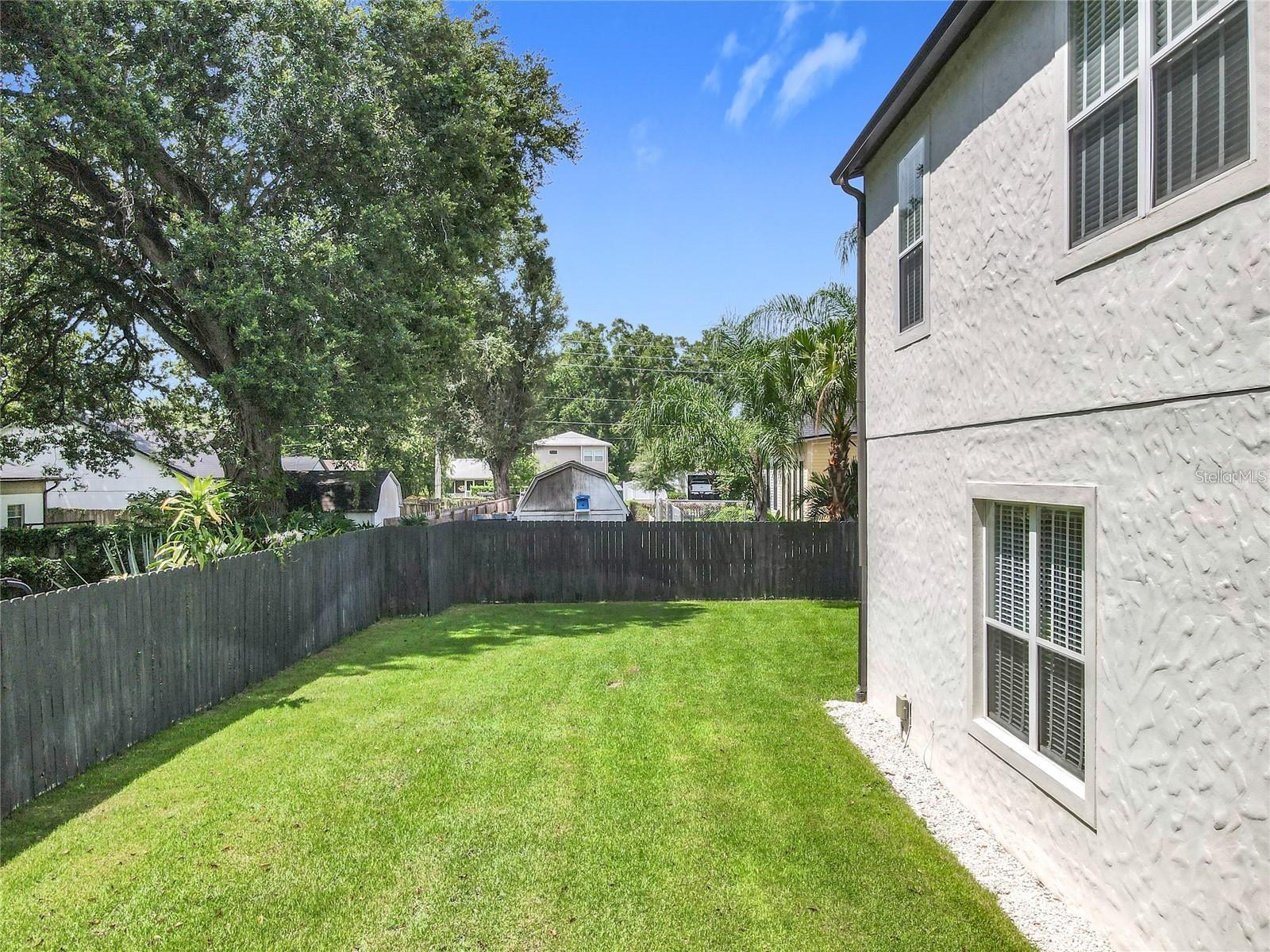 2011 E ESTHER ST, ORLANDO, FL, 32806