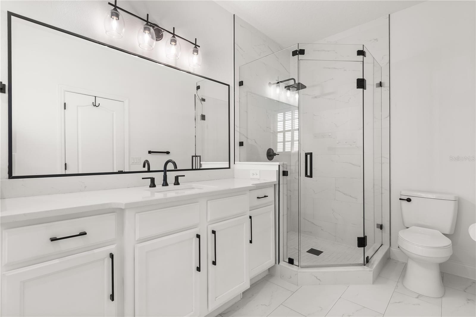 2011 E ESTHER ST, ORLANDO, FL, 32806