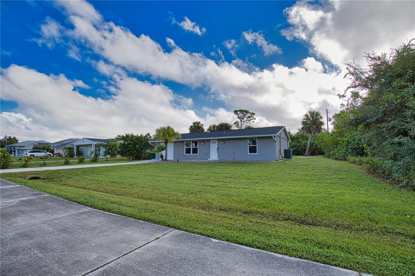 2428 COLLINGSWOOD BLVD, PORT CHARLOTTE, FL, 33948