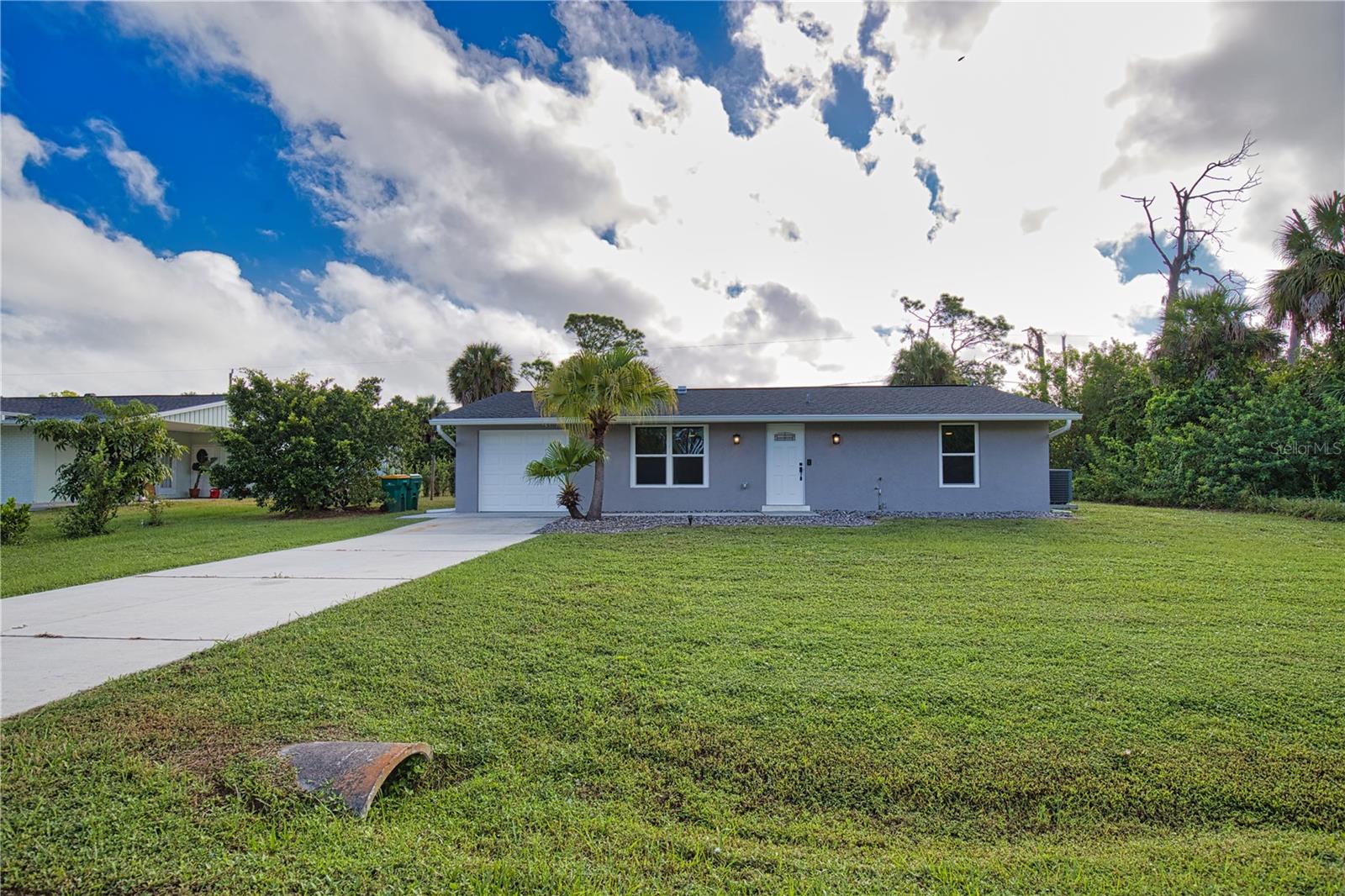 2428 COLLINGSWOOD BLVD, PORT CHARLOTTE, FL, 33948