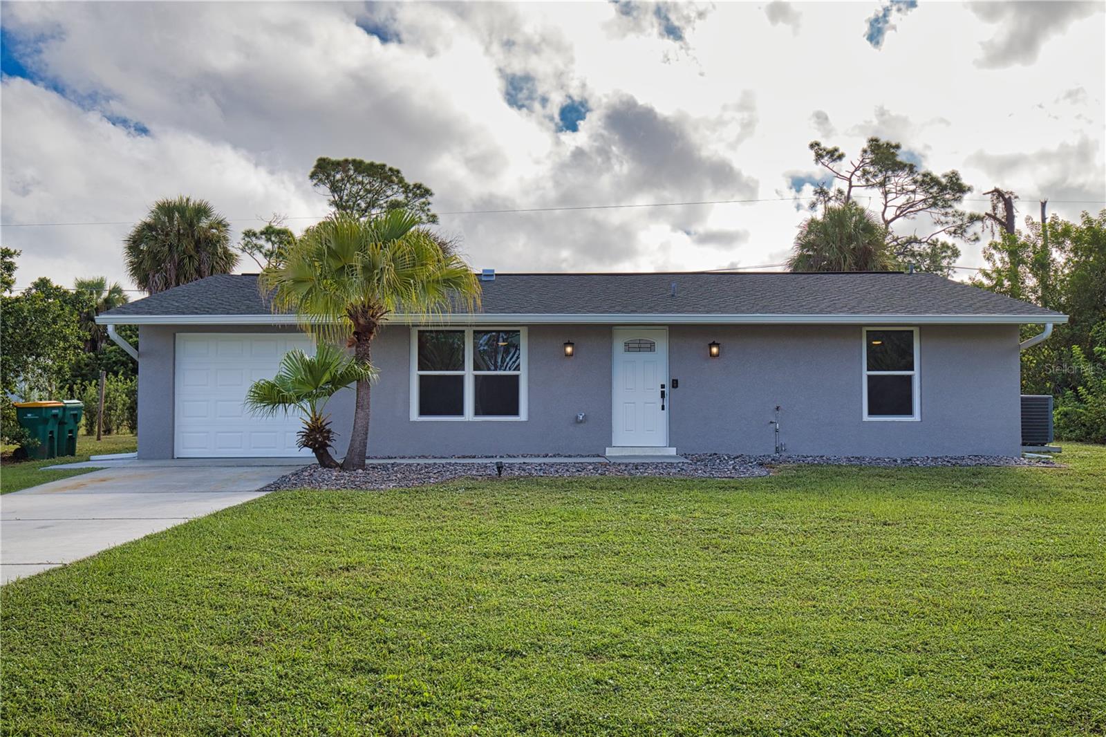 2428 COLLINGSWOOD BLVD, PORT CHARLOTTE, FL, 33948