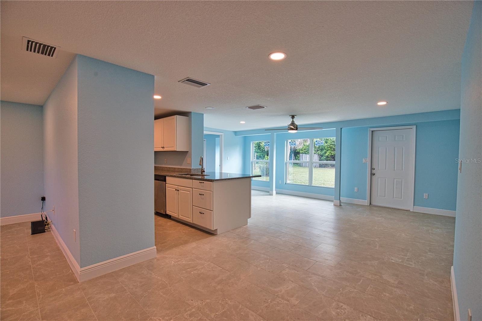 2428 COLLINGSWOOD BLVD, PORT CHARLOTTE, FL, 33948