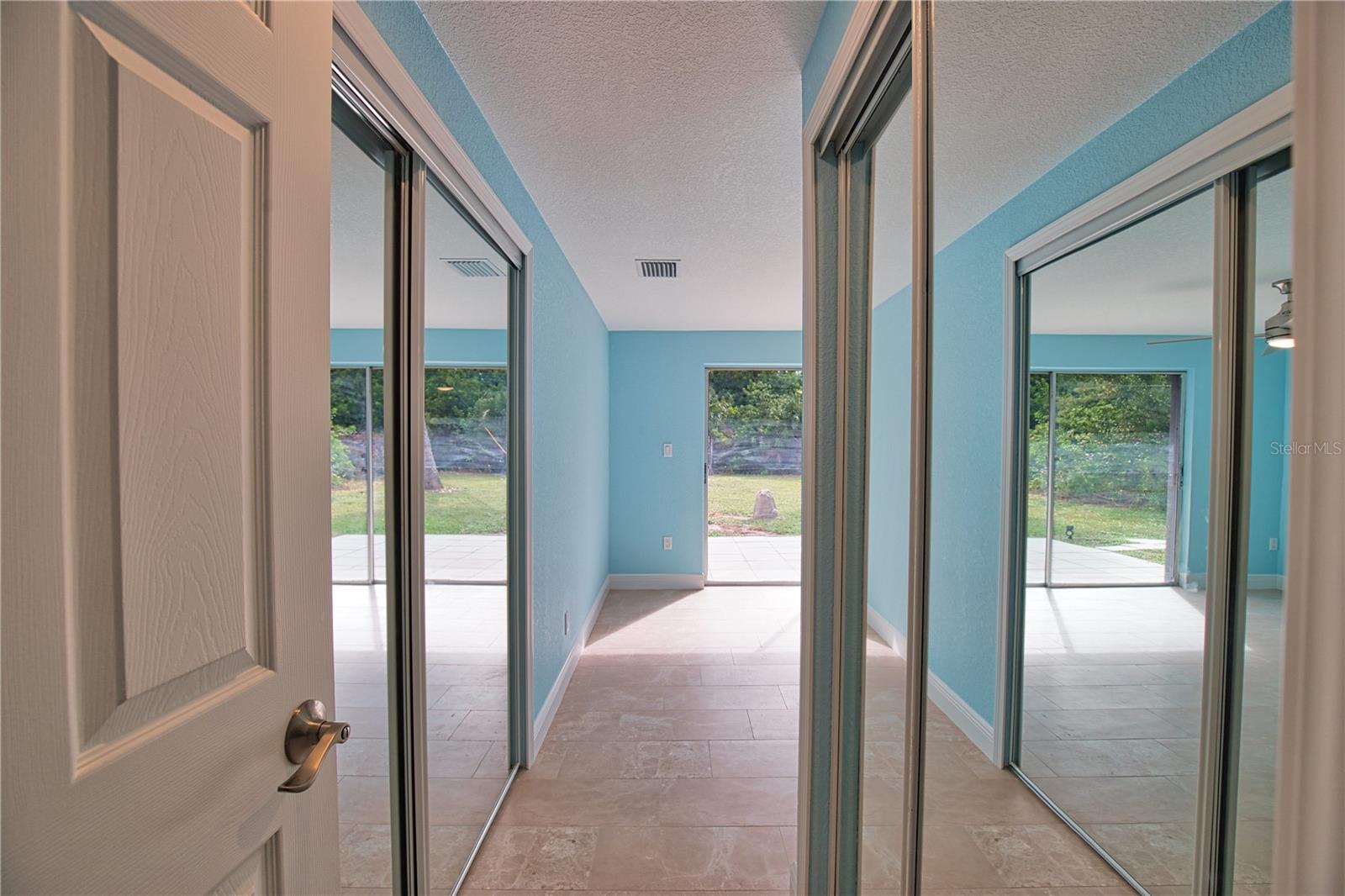 2428 COLLINGSWOOD BLVD, PORT CHARLOTTE, FL, 33948