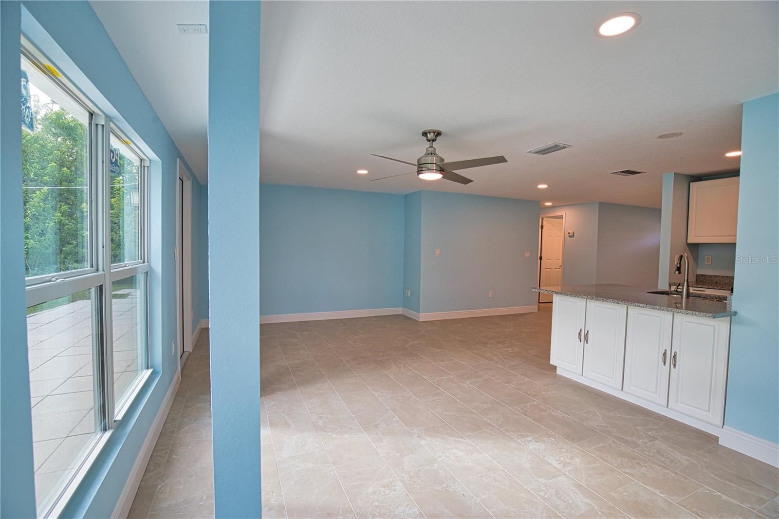 2428 COLLINGSWOOD BLVD, PORT CHARLOTTE, FL, 33948