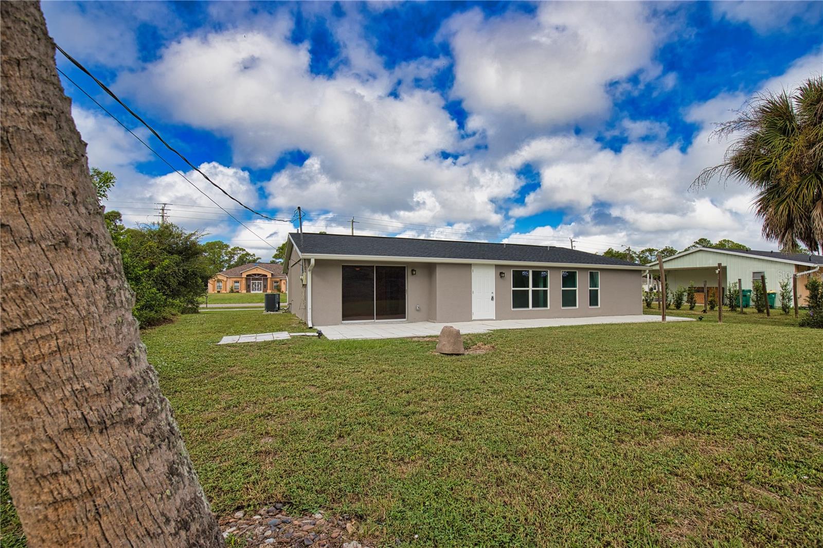 2428 COLLINGSWOOD BLVD, PORT CHARLOTTE, FL, 33948