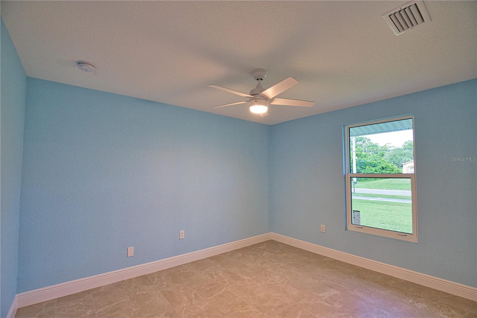 2428 COLLINGSWOOD BLVD, PORT CHARLOTTE, FL, 33948