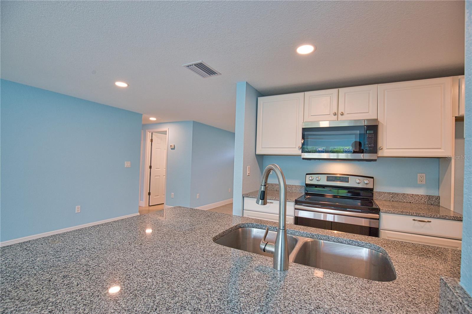 2428 COLLINGSWOOD BLVD, PORT CHARLOTTE, FL, 33948