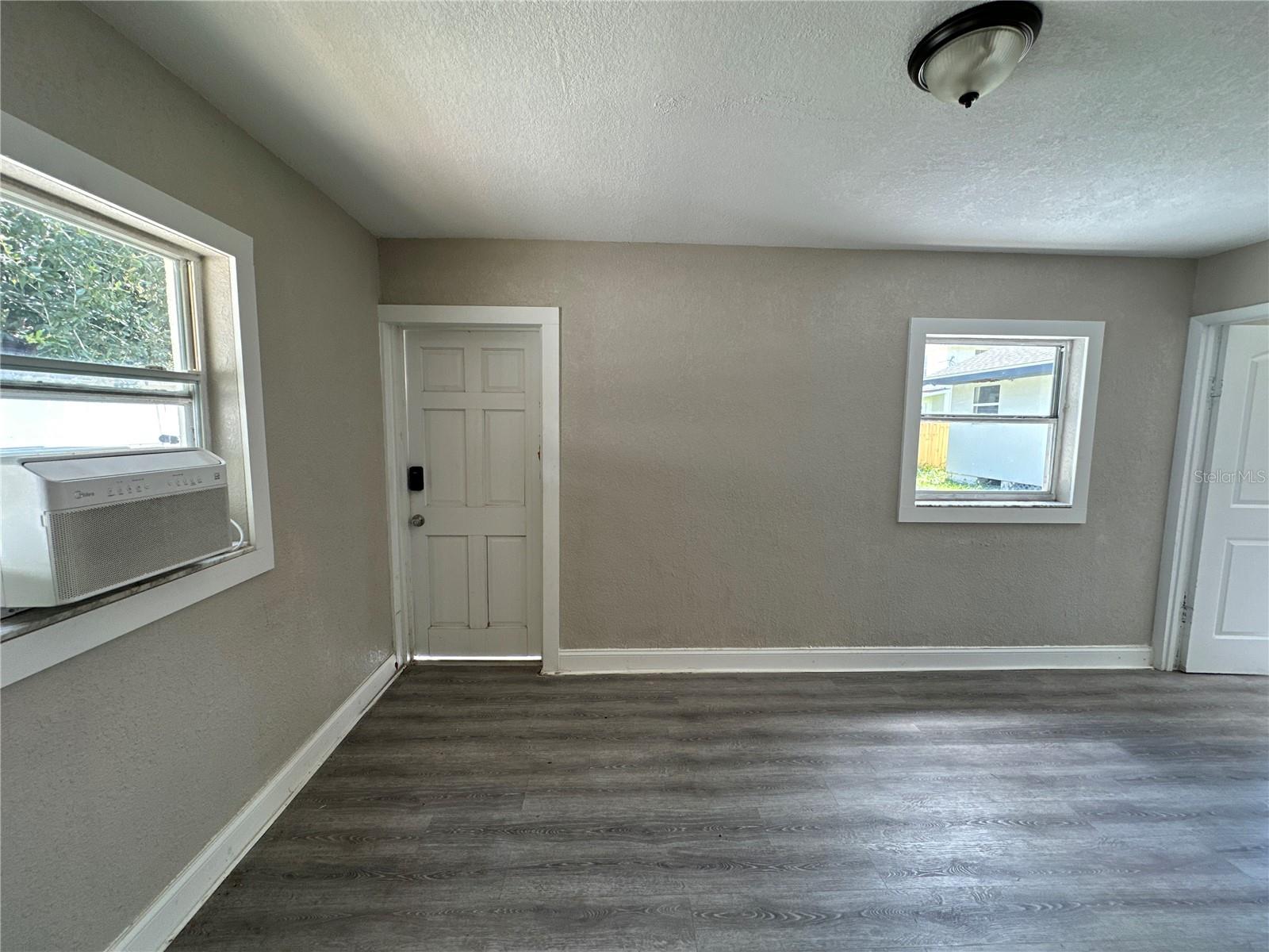 3105 W SPRUCE ST, TAMPA, FL, 33607