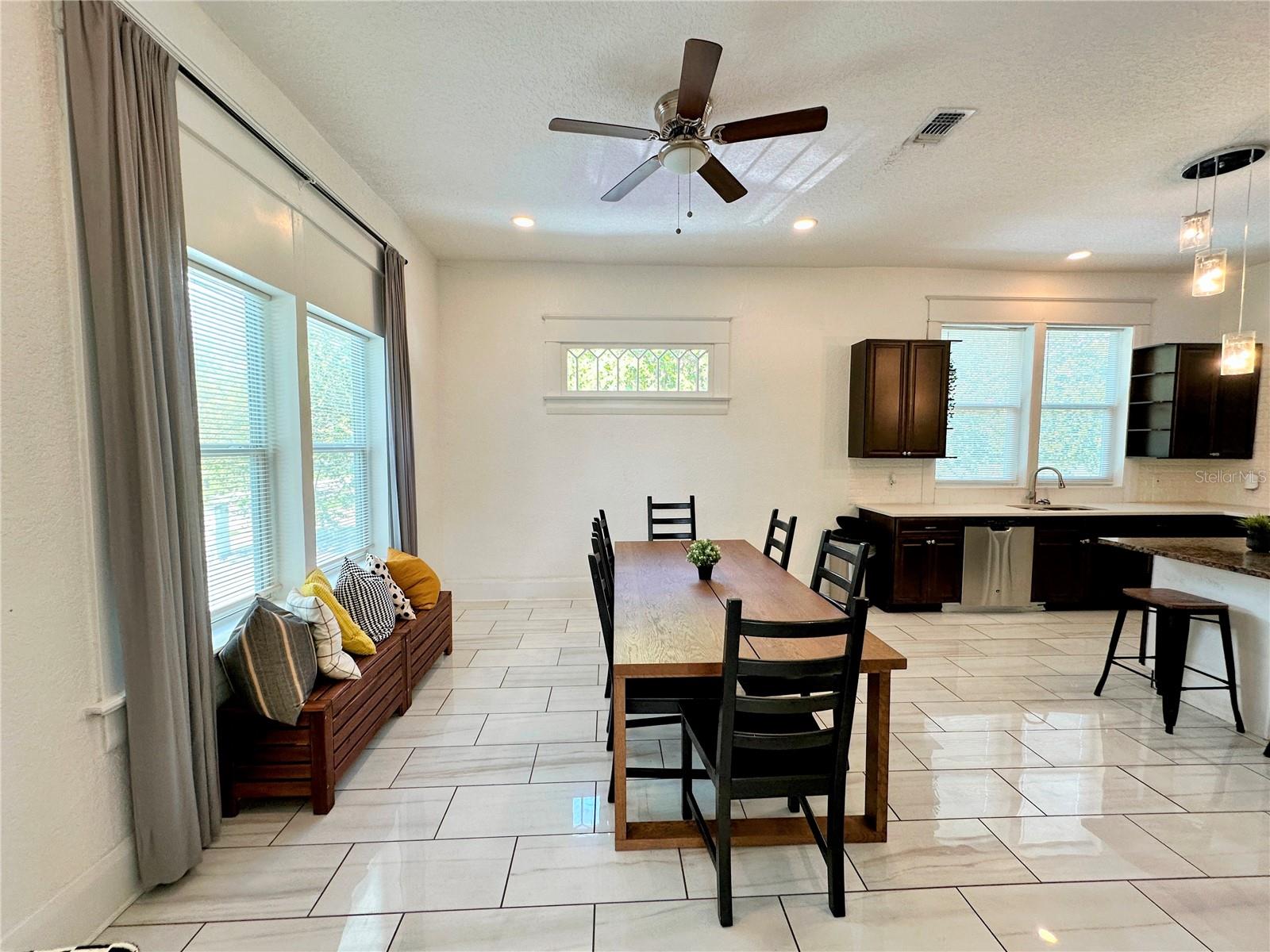 3105 W SPRUCE ST, TAMPA, FL, 33607