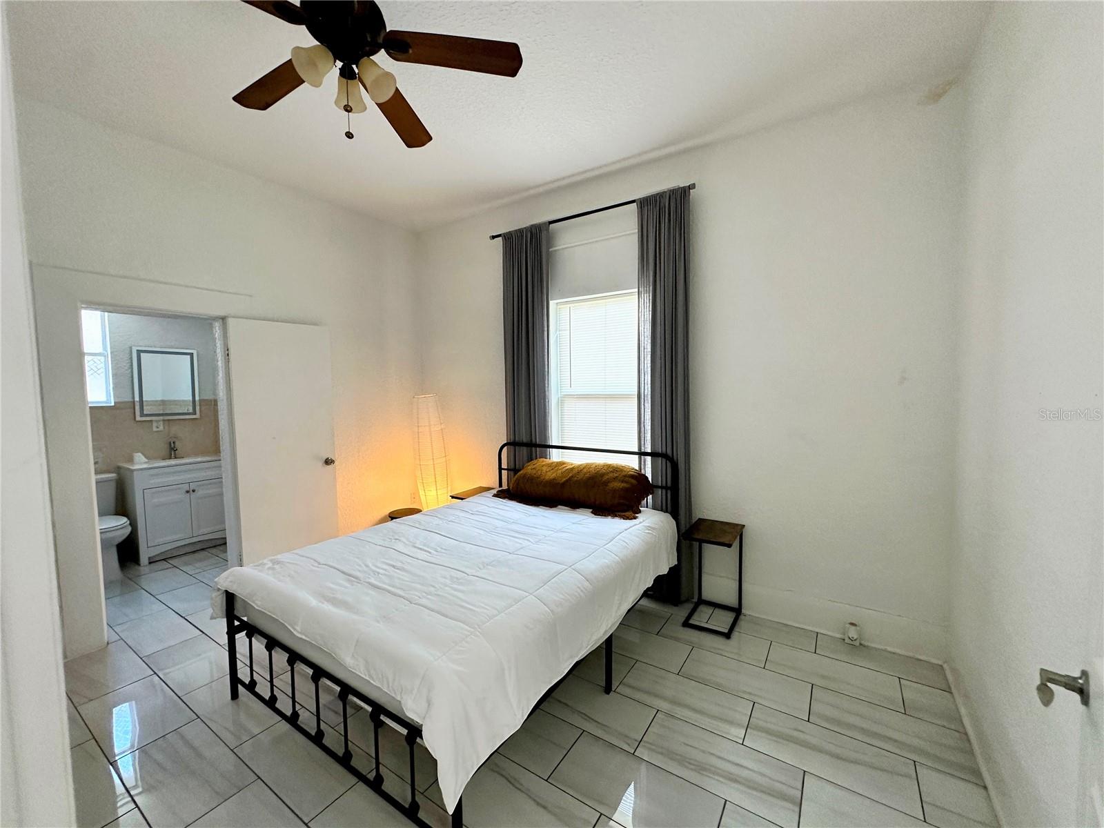 3105 W SPRUCE ST, TAMPA, FL, 33607