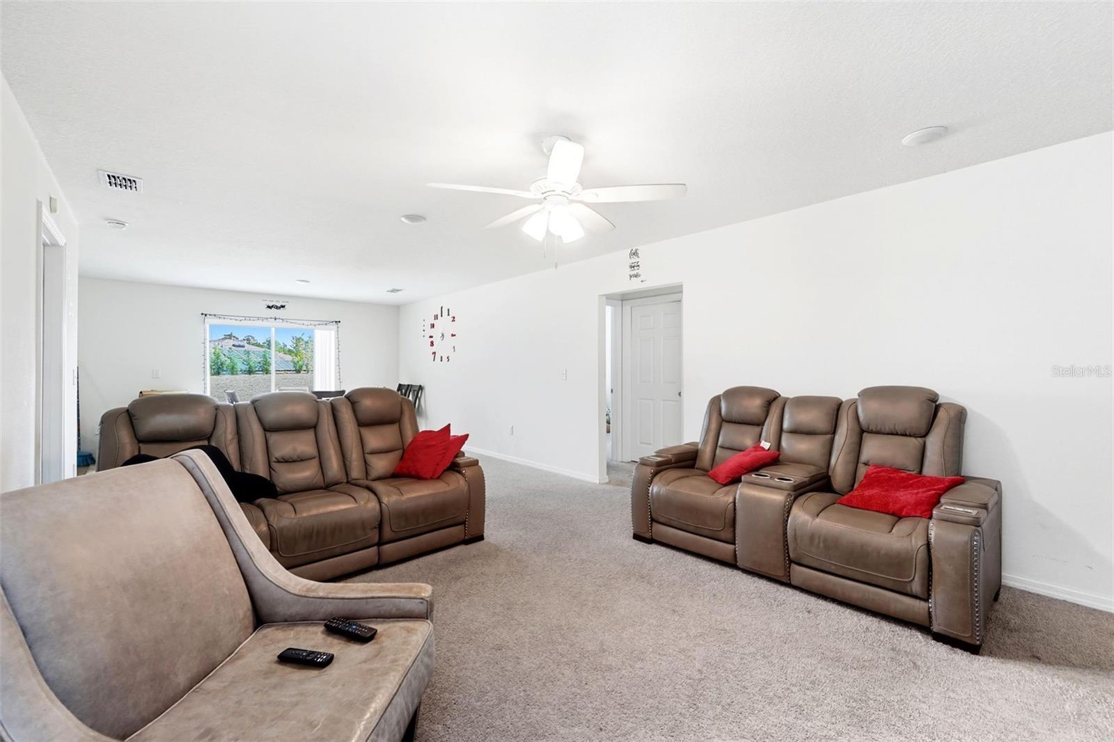 27 MAGNOLIA BLOSSOM LN, KISSIMMEE, FL, 34759