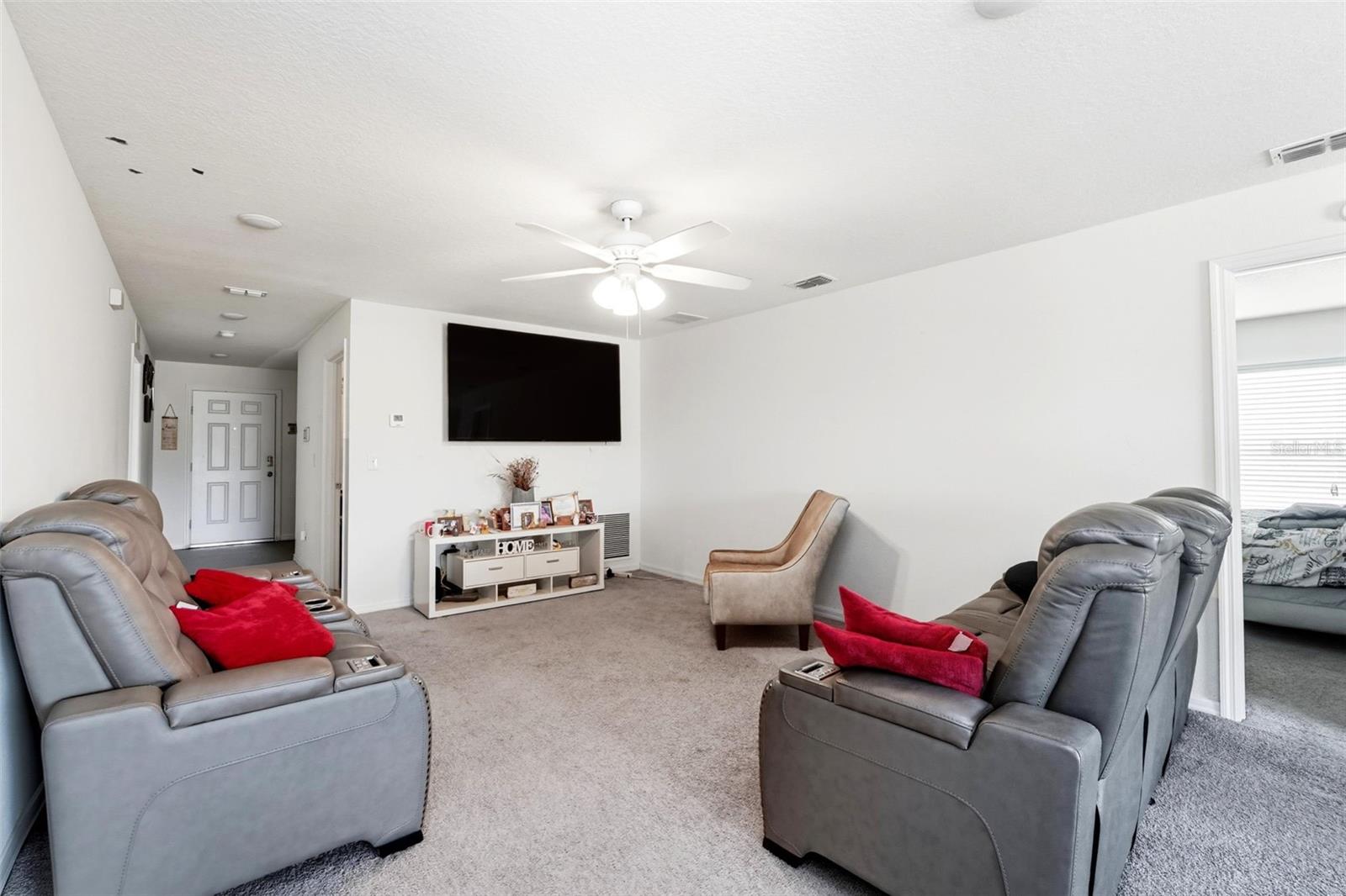 27 MAGNOLIA BLOSSOM LN, KISSIMMEE, FL, 34759