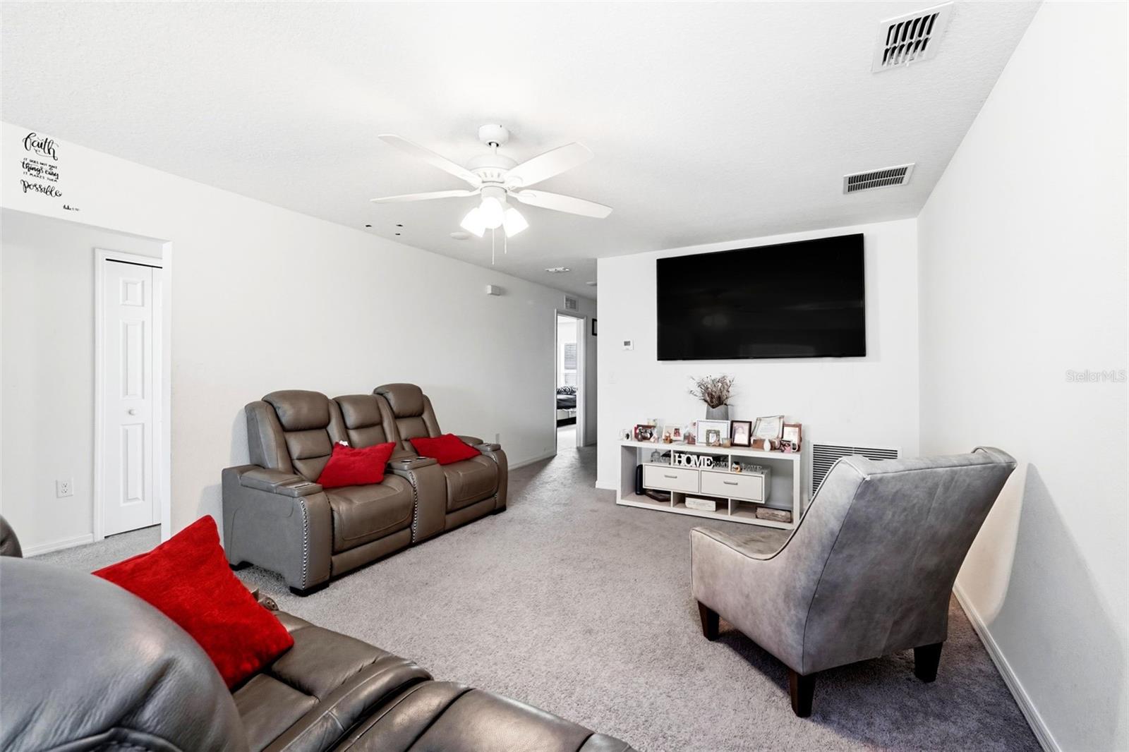 27 MAGNOLIA BLOSSOM LN, KISSIMMEE, FL, 34759