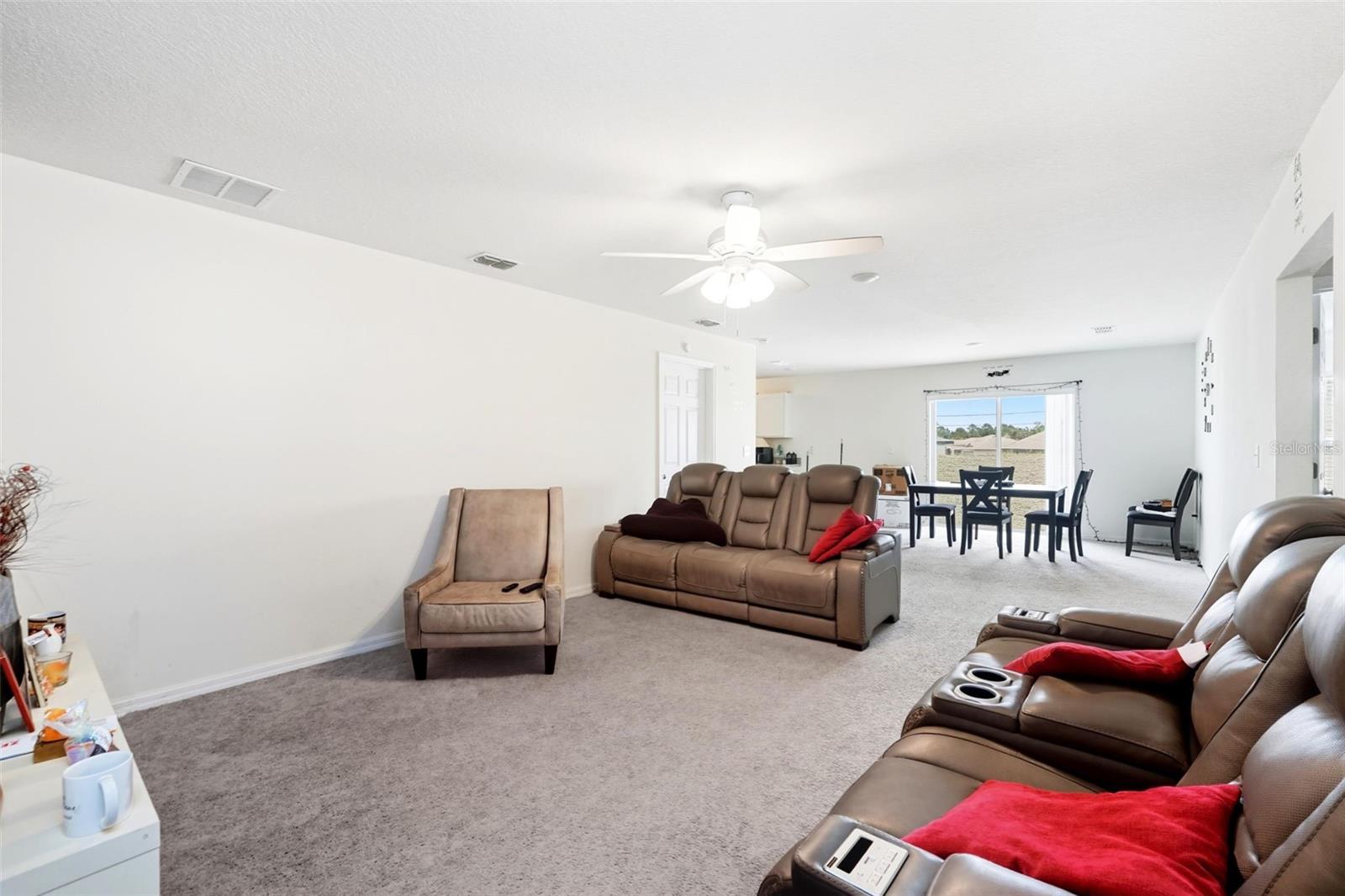 27 MAGNOLIA BLOSSOM LN, KISSIMMEE, FL, 34759