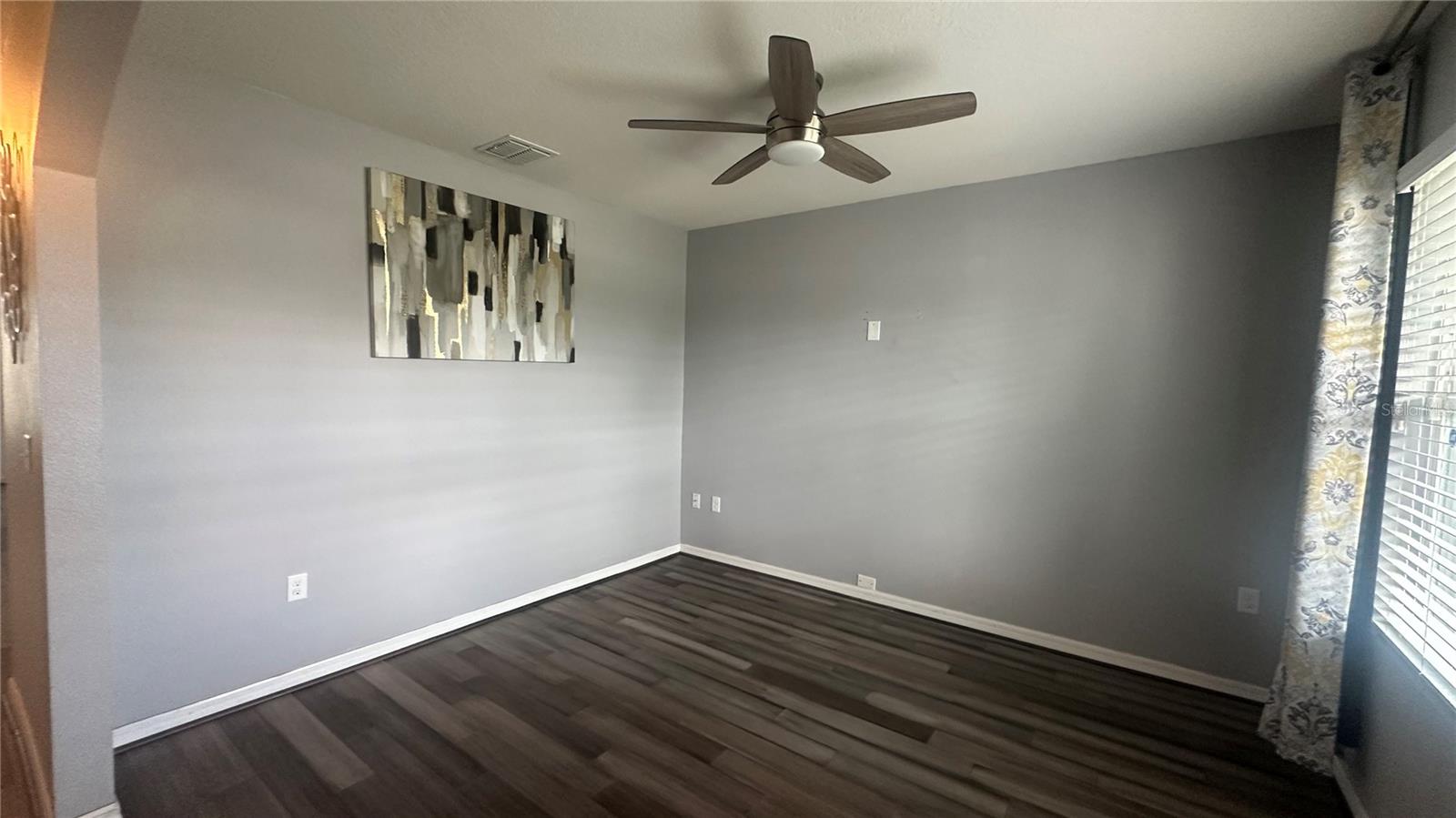 9766 TRONCAIS CIR, THONOTOSASSA, FL, 33592