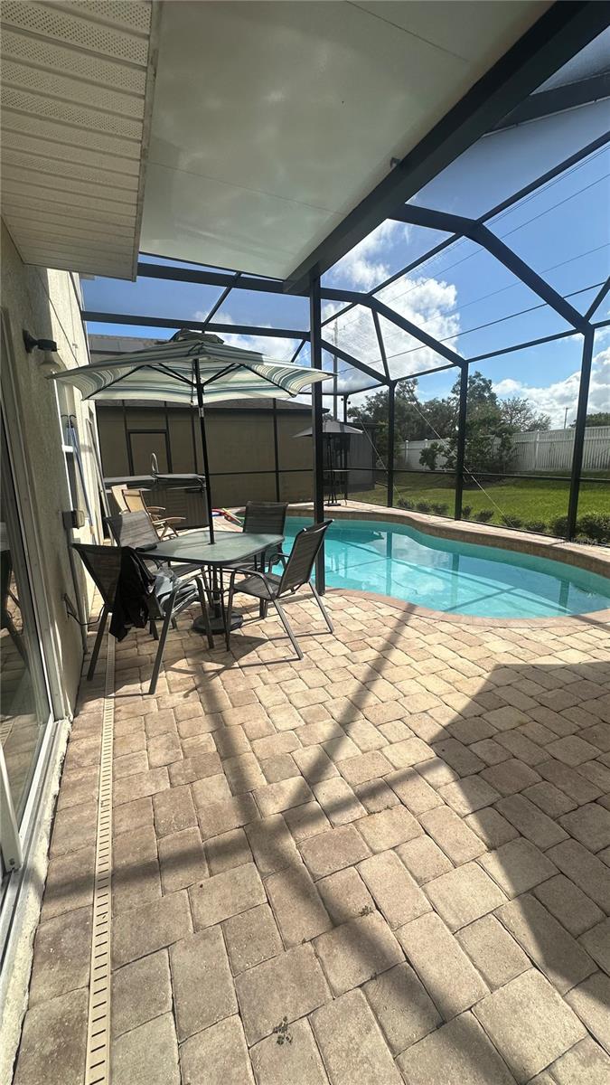 9766 TRONCAIS CIR, THONOTOSASSA, FL, 33592