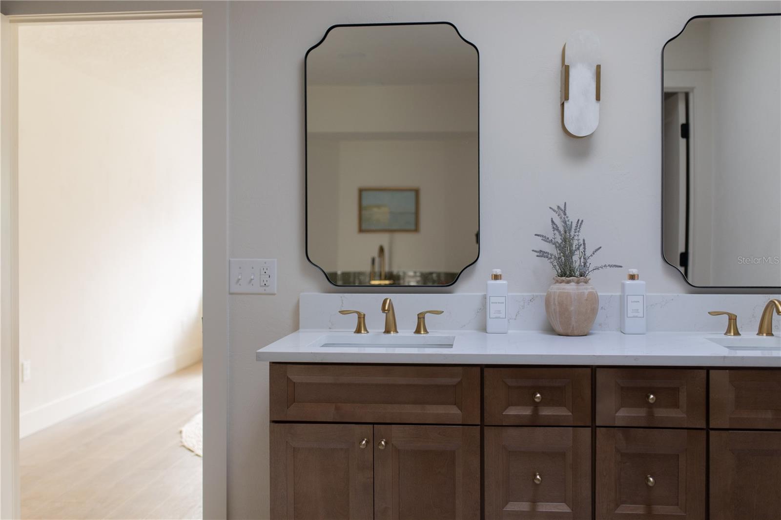 320 RODEO RD, ORMOND BEACH, FL, 32174