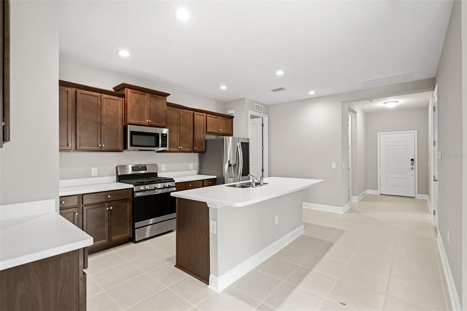 10072 LAKE WALES CIR, SARASOTA, FL, 34241