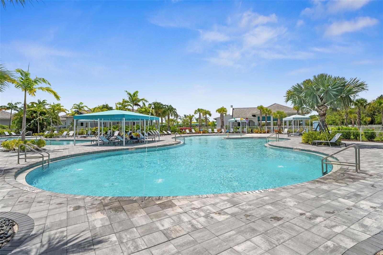 10072 LAKE WALES CIR, SARASOTA, FL, 34241