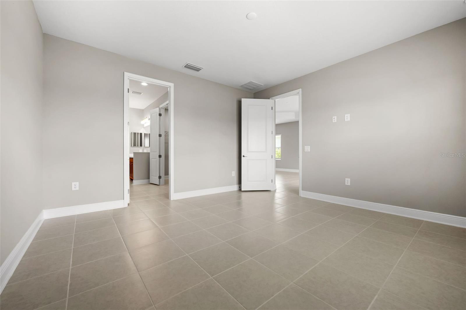 10072 LAKE WALES CIR, SARASOTA, FL, 34241