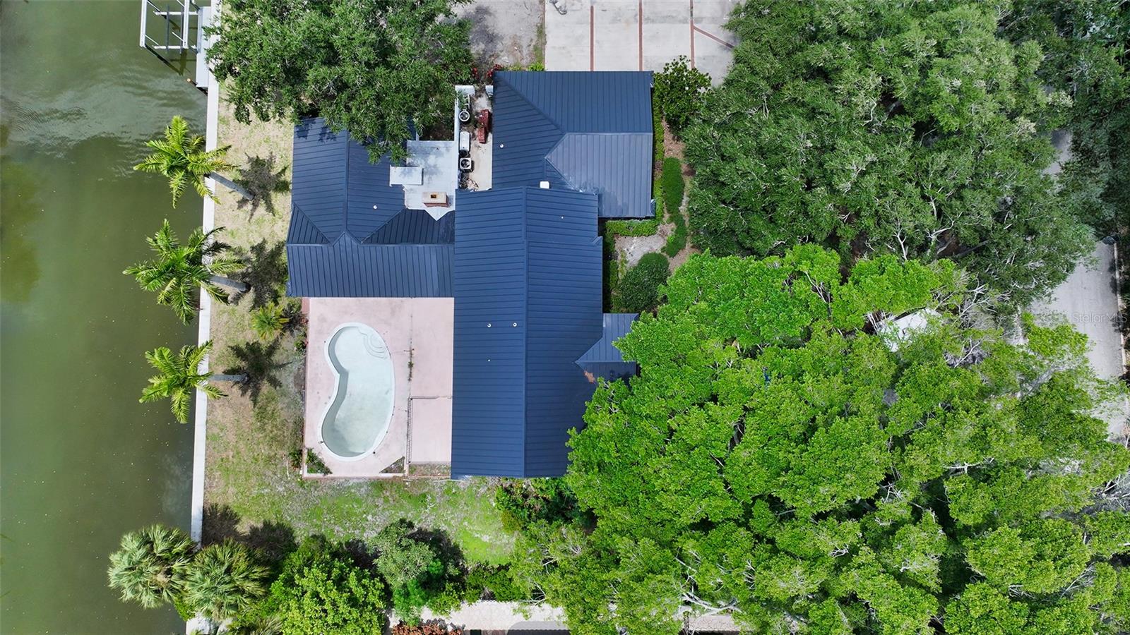 A4667729 Property Photo