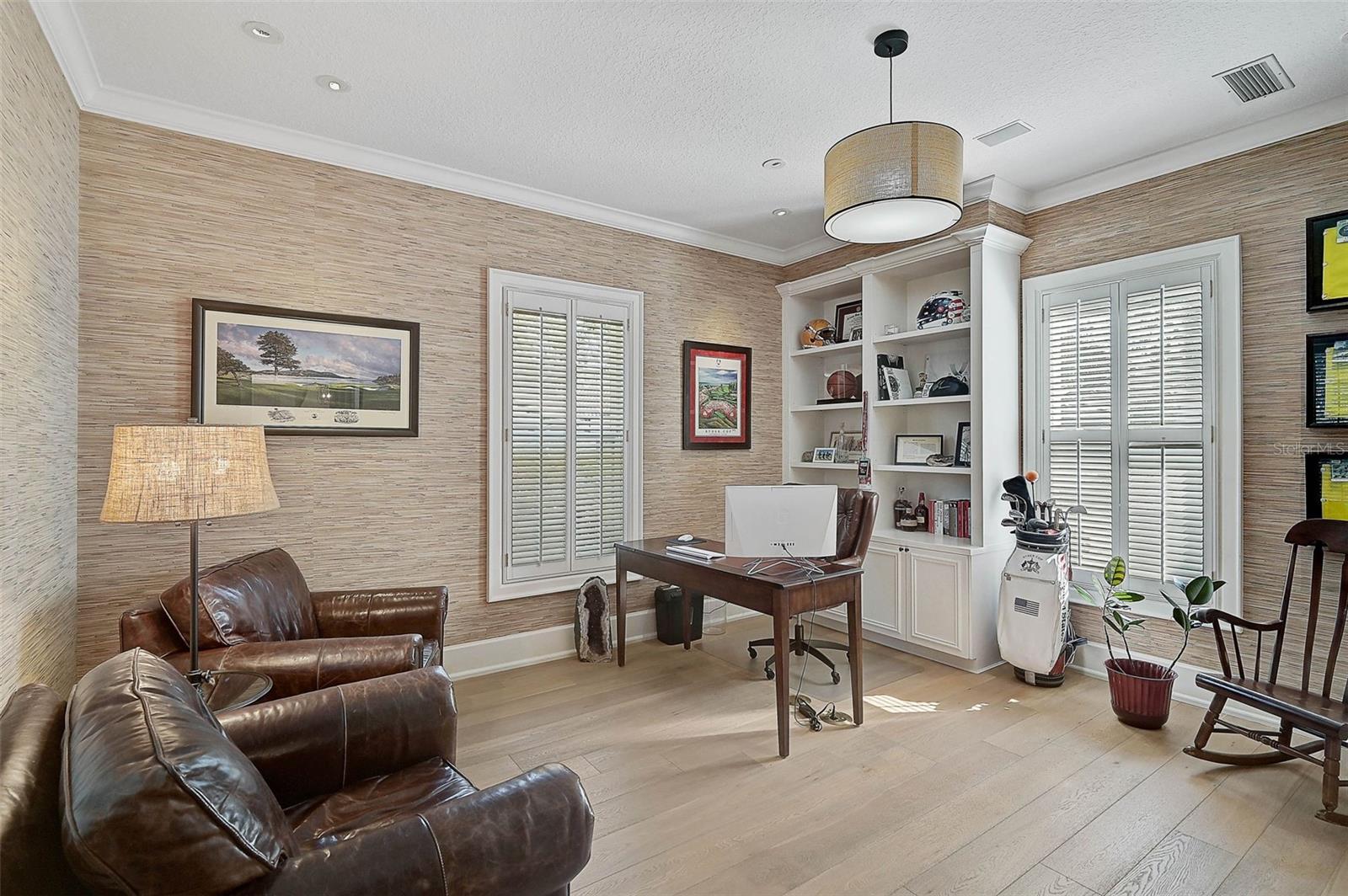 A4667740 Property Photo