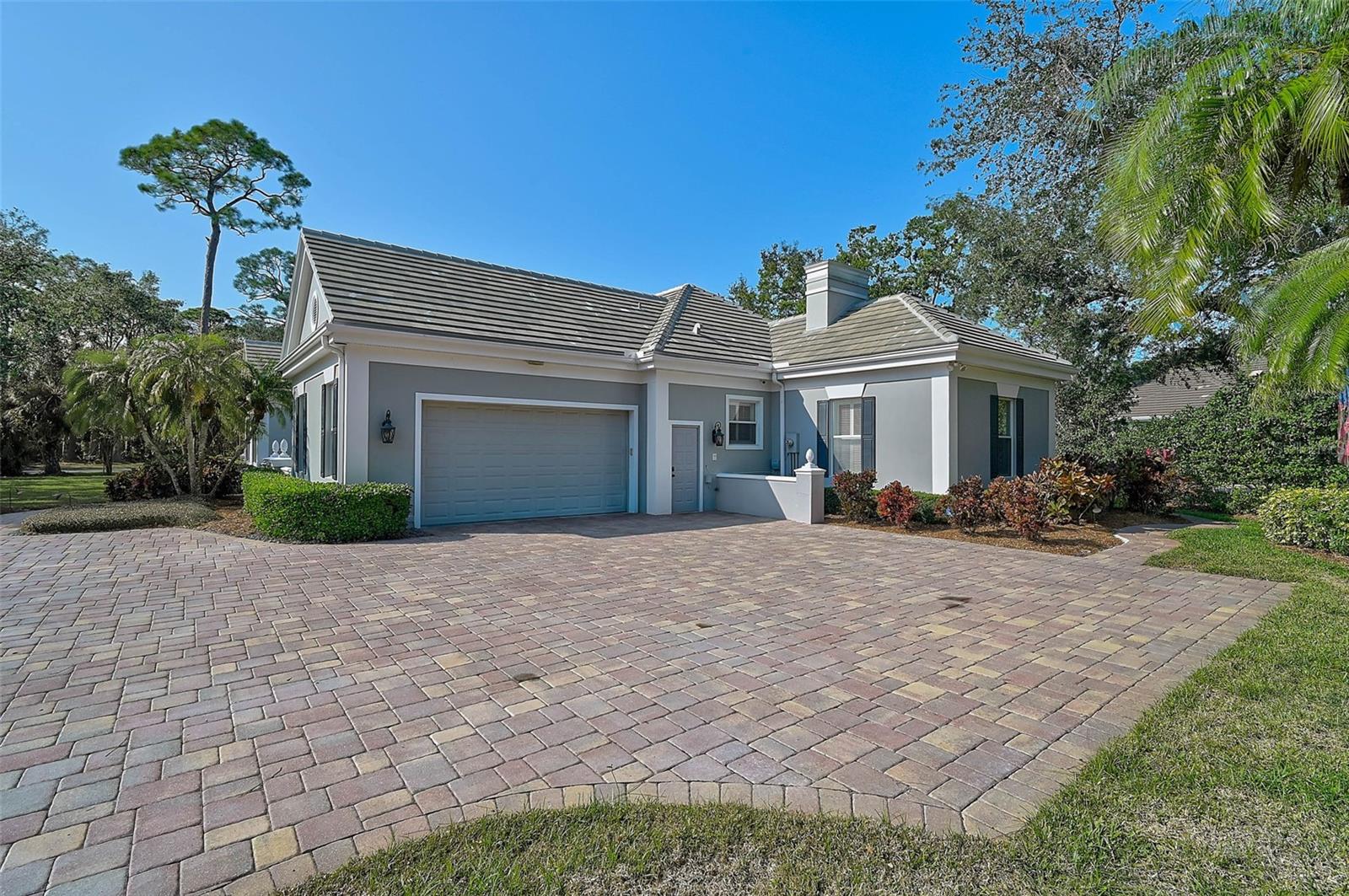A4667740 Property Photo