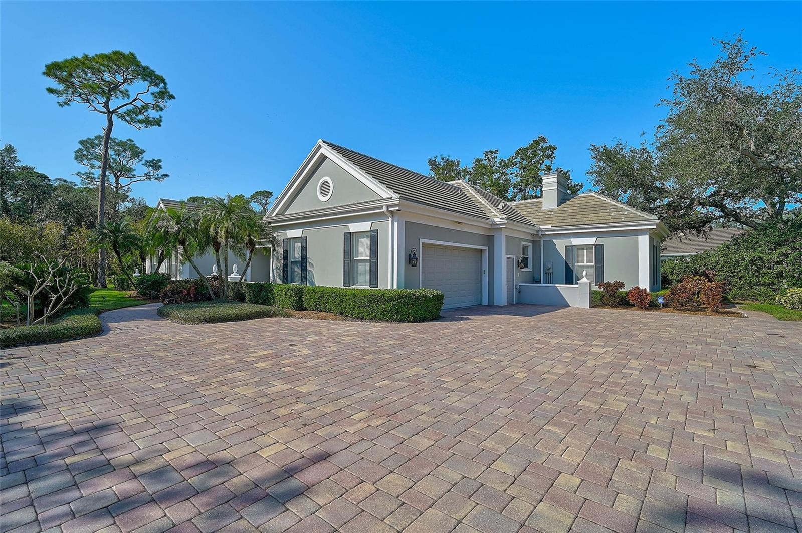 A4667740 Property Photo