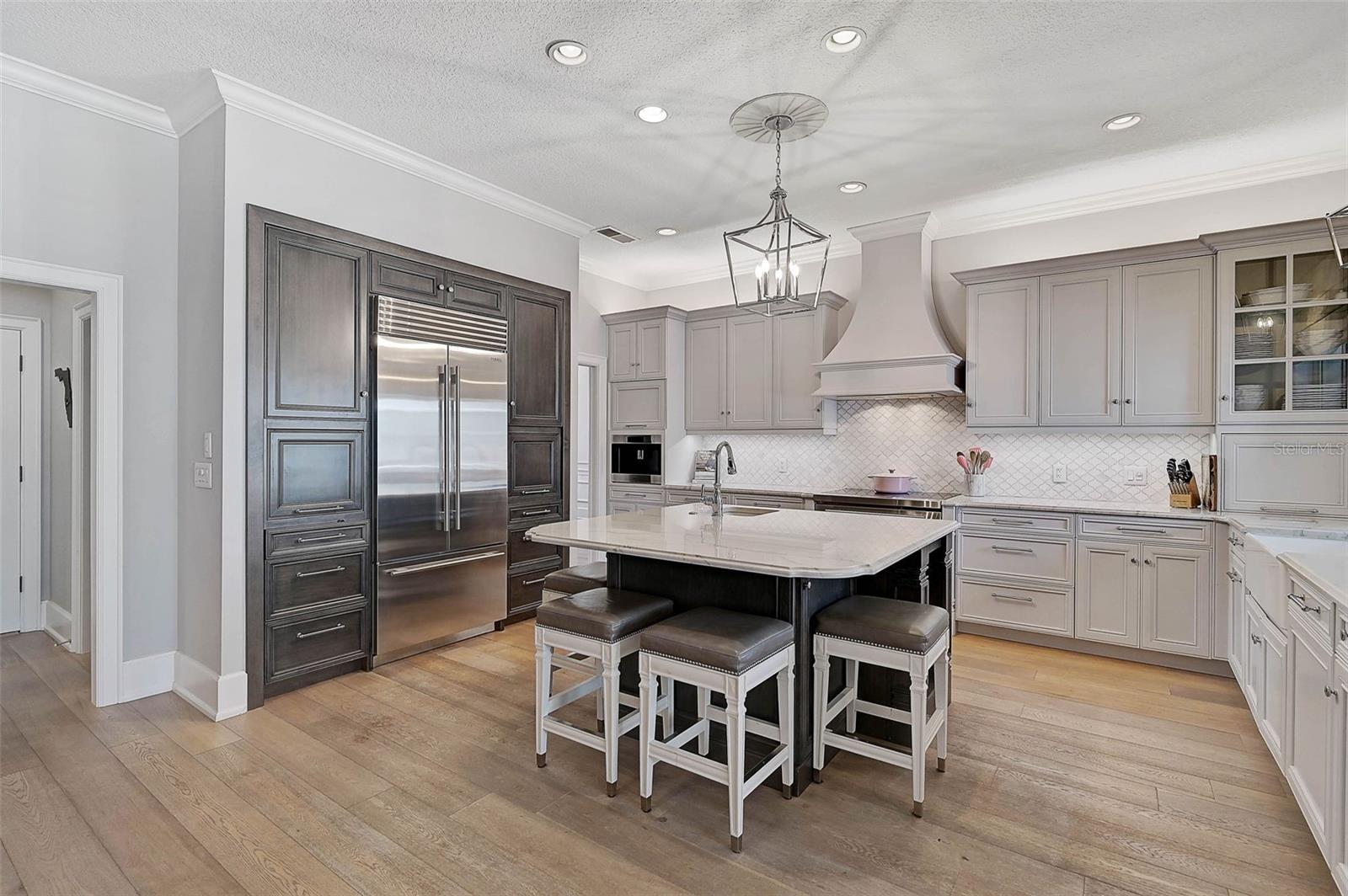 A4667740 Property Photo