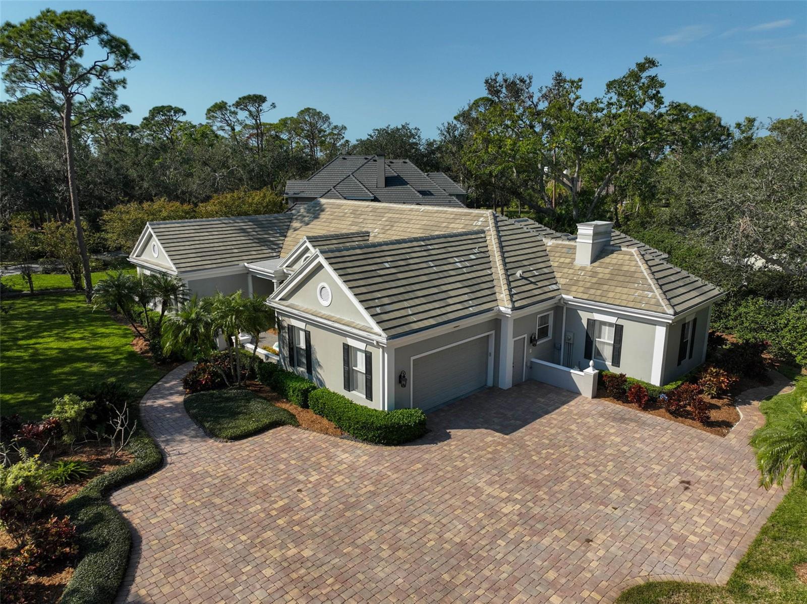 A4667740 Property Photo
