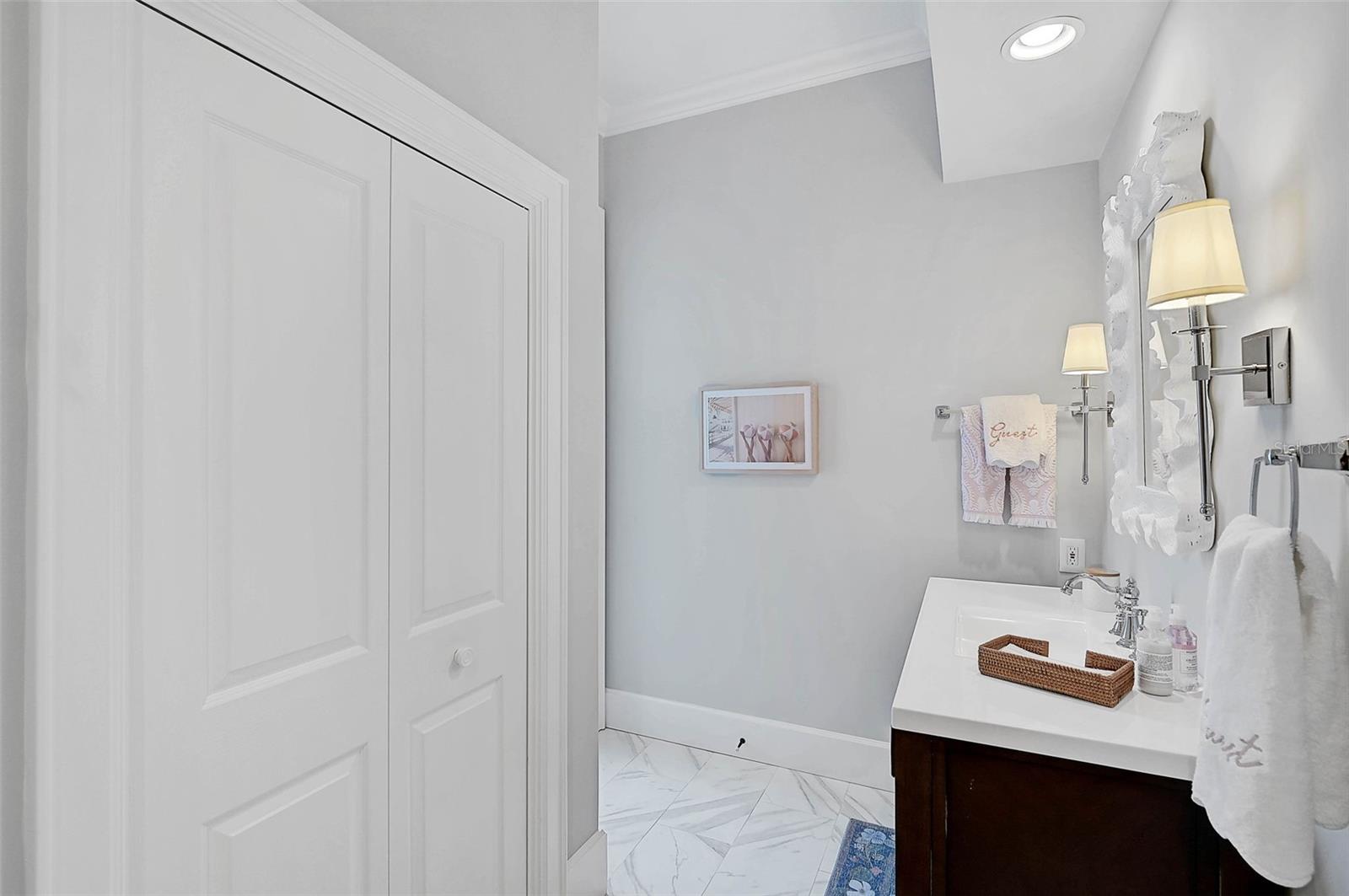 A4667740 Property Photo