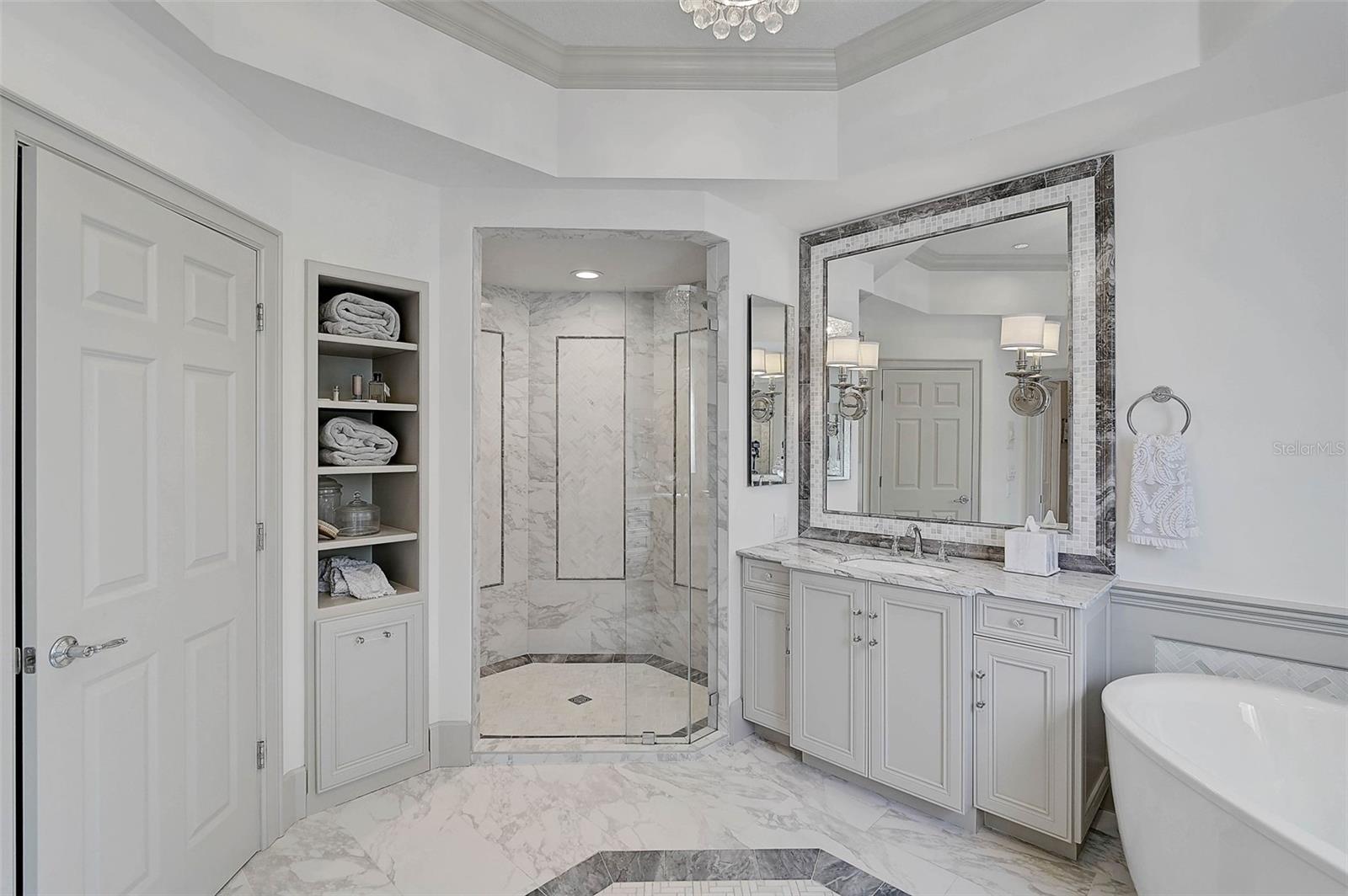 A4667740 Property Photo