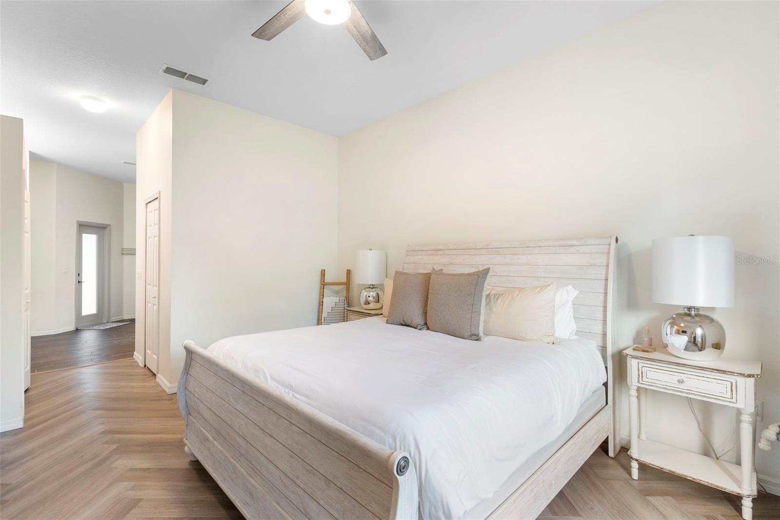 700 CYPRESS OAK CIR, DELAND, FL, 32720