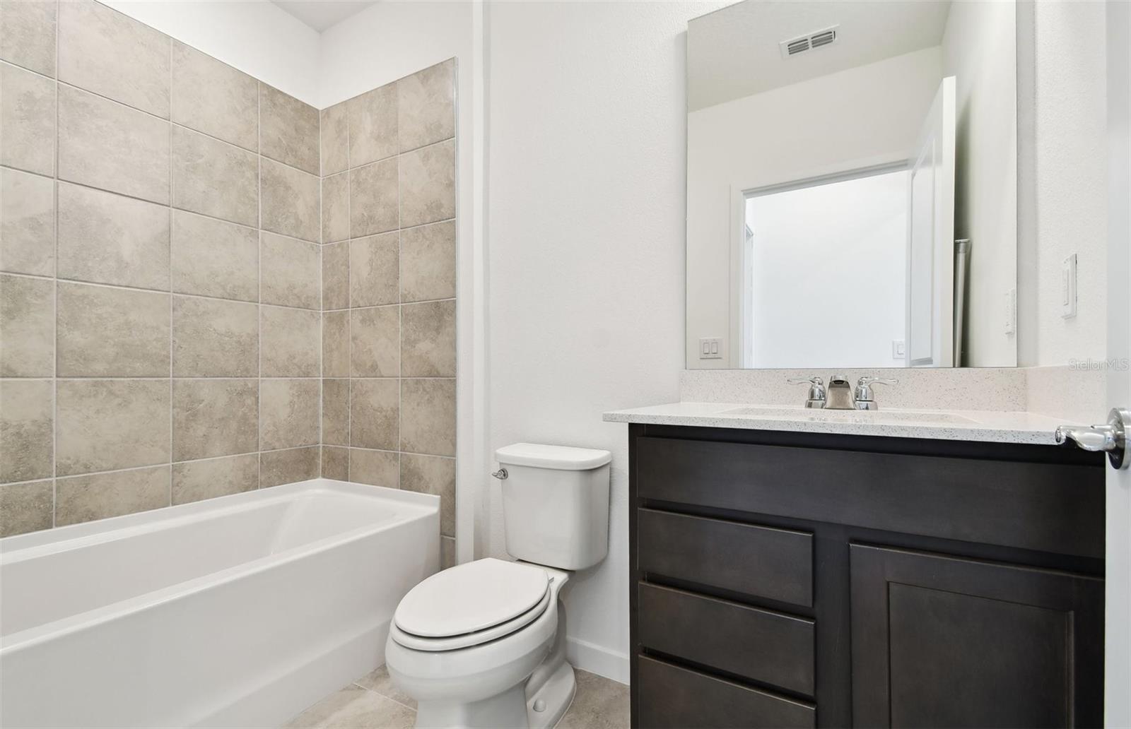 10517 HIDDEN BANKS GLN, PARRISH, FL, 34219