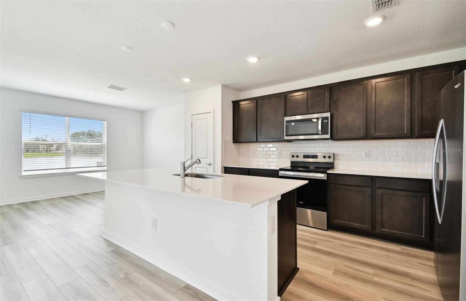 10517 HIDDEN BANKS GLN, PARRISH, FL, 34219