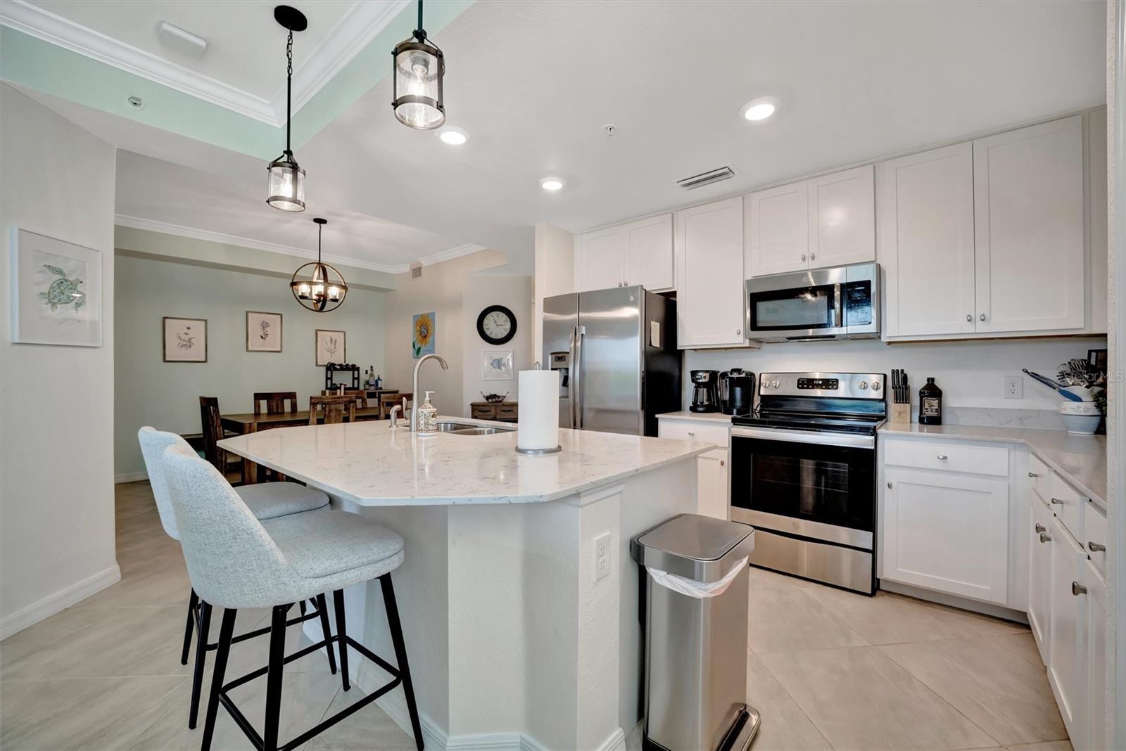 17724 GAWTHROP DR #101, BRADENTON, FL, 34211